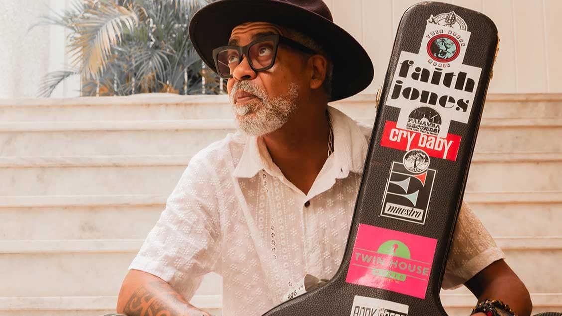 Sextas Lançamentos - Wesley Nóog & Banda Roda Jardim Suspenso - Lançamento do Álbum Mãe África